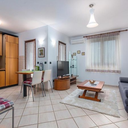 Apartment Roberto Punta Poreč Eksteriør billede
